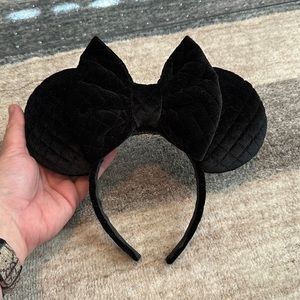 Sew Cute Ear Co Black Quilted Velvet Minnie Ears